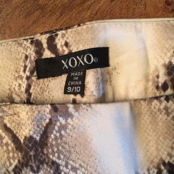 Xoxo snake skin printed pants - Picture 2 of 6